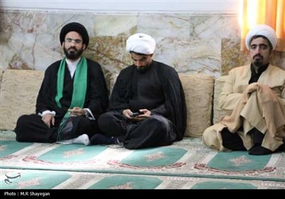 مراسم سالگرد ارتحال امام (ره) در مدرسه علمیه بوشهر