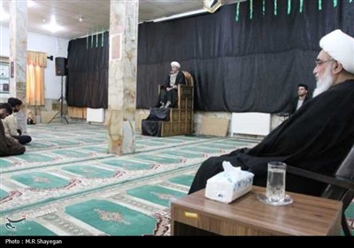 مراسم سالگرد ارتحال امام (ره) در مدرسه علمیه بوشهر