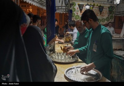 یادواره شهدای 15 خرداد و بندر شهید رجایی در حرم شاهچراغ