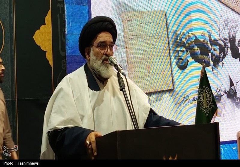  راهپیمایی ۱۵ خرداد لبیک دوباره به رهبر انقلاب و آرمان شهداست 