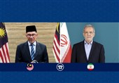 ملت‌ها و دولت‌های اسلامی ندای مظلومیت غزه را فریاد بزنند