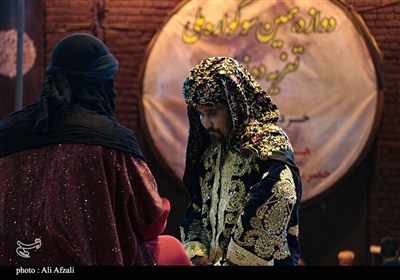 تعزیه شهادت حضرت عباس‌(ع) در سوگواره ملی تعزیه ده زیار 