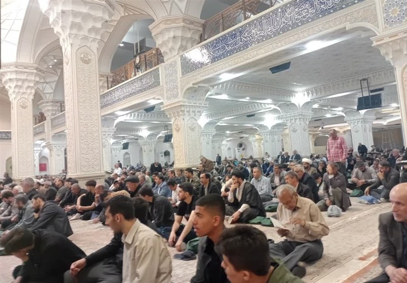 سوز عاشورایی اردبیلی‌ها در قرائت دعای عرفه