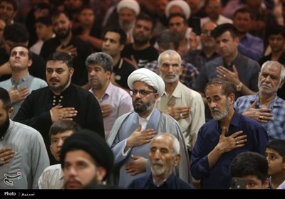 مراسم دعای عرفه در حرم حضرت معصومه(س)