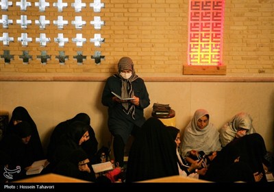 مراسم دعای عرفه در کیش 