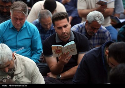 مراسم دعای عرفه در اصفهان و همدان