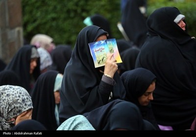 مراسم دعای عرفه در اصفهان و همدان