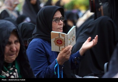 مراسم دعای عرفه در اصفهان و همدان