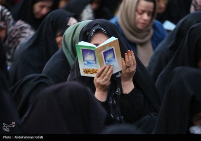 مراسم دعای عرفه در اصفهان و همدان