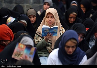 مراسم دعای عرفه در اصفهان و همدان