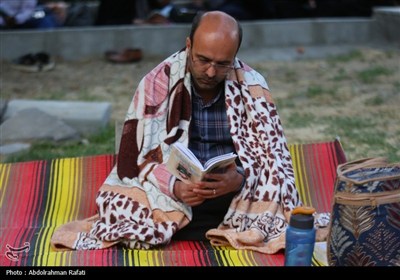مراسم دعای عرفه در اصفهان و همدان