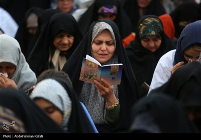 مراسم دعای عرفه در اصفهان و همدان