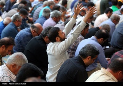 مراسم دعای عرفه در اصفهان و همدان