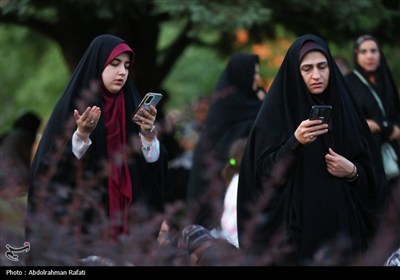 مراسم دعای عرفه در اصفهان و همدان