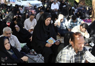 مراسم دعای عرفه در اصفهان و همدان