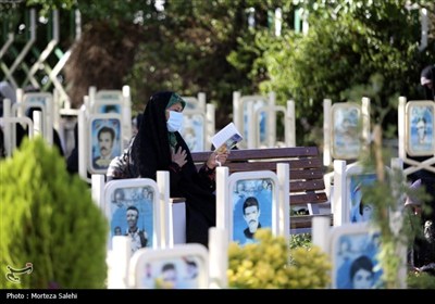 مراسم دعای عرفه در اصفهان و همدان