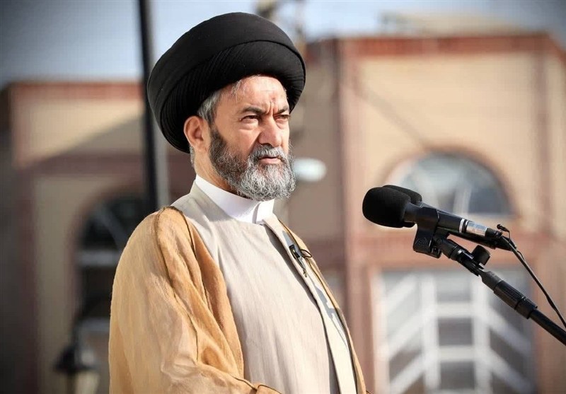  مناسک حج باید به عزت و عظمت امت اسلامی منجر شود 