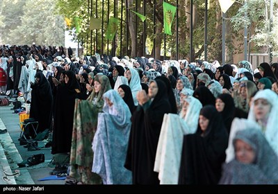 صلاة عيد الأضحى في جامعة طهران