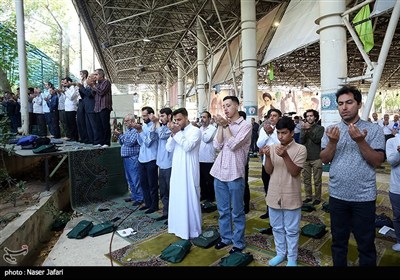صلاة عيد الأضحى في جامعة طهران