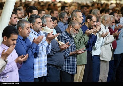 صلاة عيد الأضحى في جامعة طهران