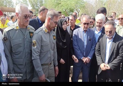 وداع با محیط بان خائیز
