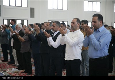 صلاة عيد الأضحى في محافظات إيران