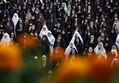 اقامه نماز عید قربان در حرم رضوی+عکس