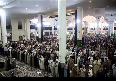 نماز عید قربان در مصلی قدس قم
