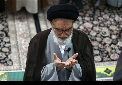 نماز عید قربان در مصلی قدس قم