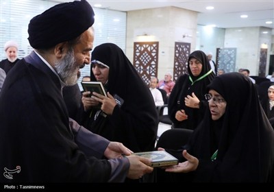 مراسم تجلیل از خانواده معظم شهدا در مکه مکرمه