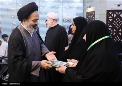 مراسم تجلیل از خانواده معظم شهدا در مکه مکرمه