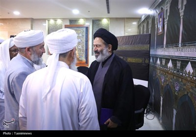 دیدار صمیمانه علمای اهل سنت با سرپرست حجاج ایرانی در مکه