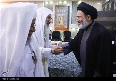 دیدار صمیمانه علمای اهل سنت با سرپرست حجاج ایرانی در مکه