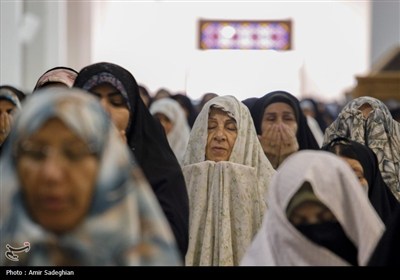 صلاة عيد الأضحى في مرقد شاه جراغ (ع)