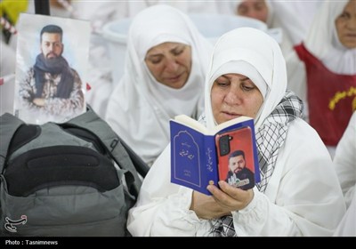 دعای عرفه حجاج بیت‌الله الحرام در صحرای عرفات