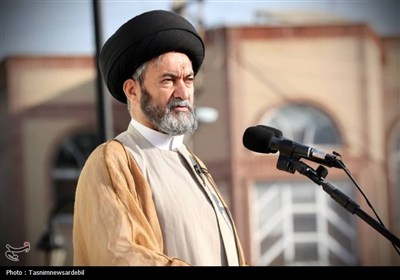 نماز باشکوه عید سعید قربان به امامت آیت‌الله عاملی در شهیدگاه