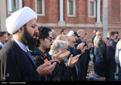نماز باشکوه عید سعید قربان به امامت آیت‌الله عاملی در شهیدگاه