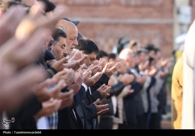 نماز باشکوه عید سعید قربان به امامت آیت‌الله عاملی در شهیدگاه