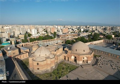 نماز باشکوه عید سعید قربان به امامت آیت‌الله عاملی در شهیدگاه