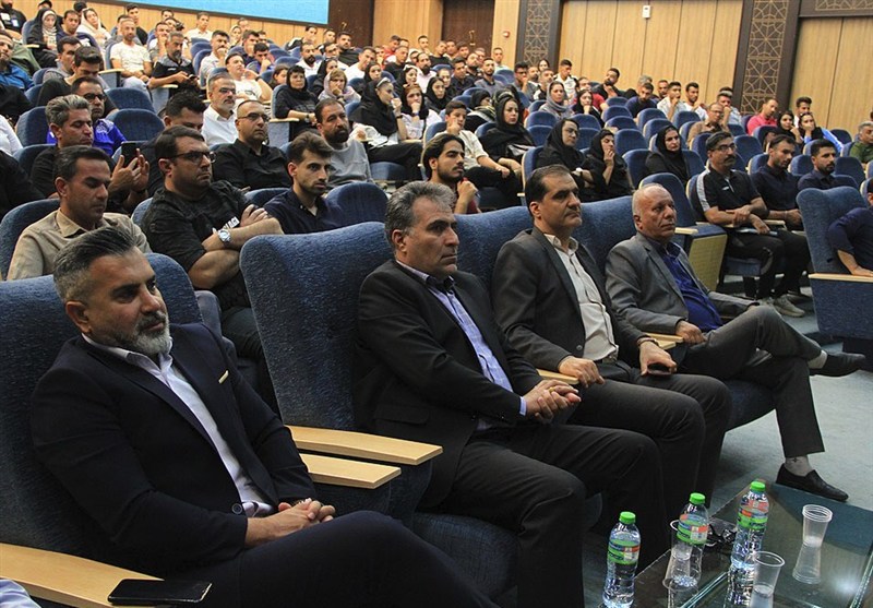 برگزاری کارگاه‌های فوتبالی با رویکرد مراقبت از کودکان