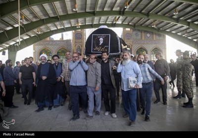 تشییع پیکر آیت الله حجتی در کرمانشاه