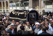 تشییع پیکر آیت الله حجتی در کرمانشاه