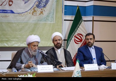 نشست کمیسیون تخصصی کارگروه ملی زیارت در حرم شاهچراغ (ع)