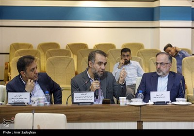 نشست کمیسیون تخصصی کارگروه ملی زیارت در حرم شاهچراغ (ع)