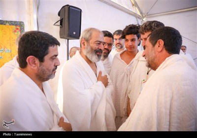 بازدید میدانی سرپرست حجاج ایرانی از بیمارستان صحرایی و کاروان جانبازان در عرفات