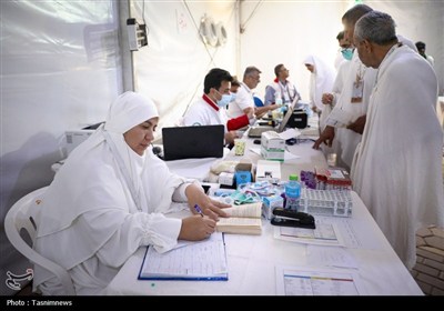 بازدید میدانی سرپرست حجاج ایرانی از بیمارستان صحرایی و کاروان جانبازان در عرفات