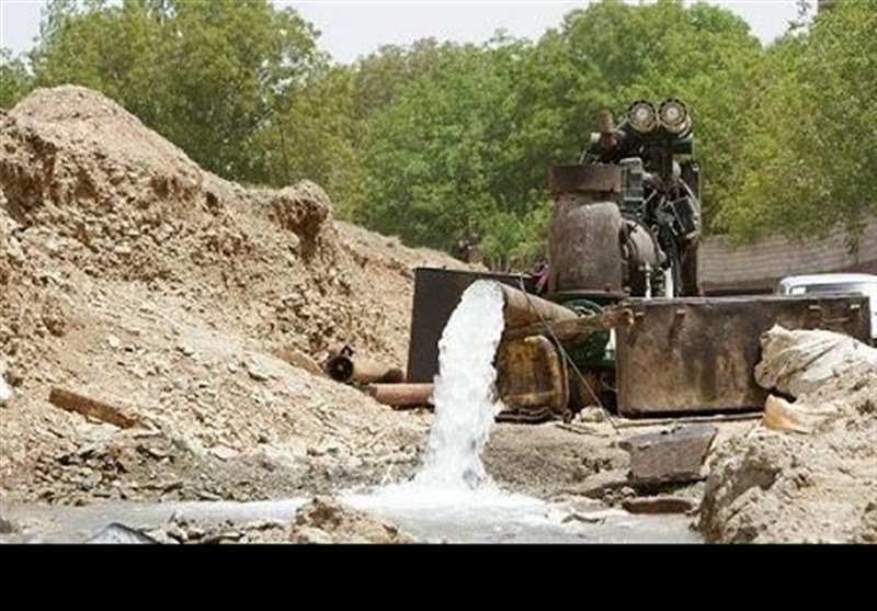 انسداد 70 حلقه چاه غیرمجاز در دشت بیلوار کرمانشاه/صرفه‌جویی 3.2 میلیون مترمکعب آب