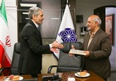 بنیاد امام رضا(ع) در ترویج فرهنگ ولایی و رضوی موثر است