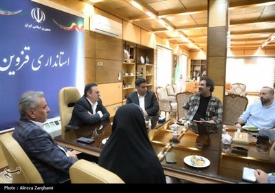 فعالان مجازی قزوین با استاندار قزوین دیدار کردند
