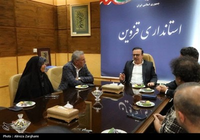 فعالان مجازی قزوین با استاندار قزوین دیدار کردند
